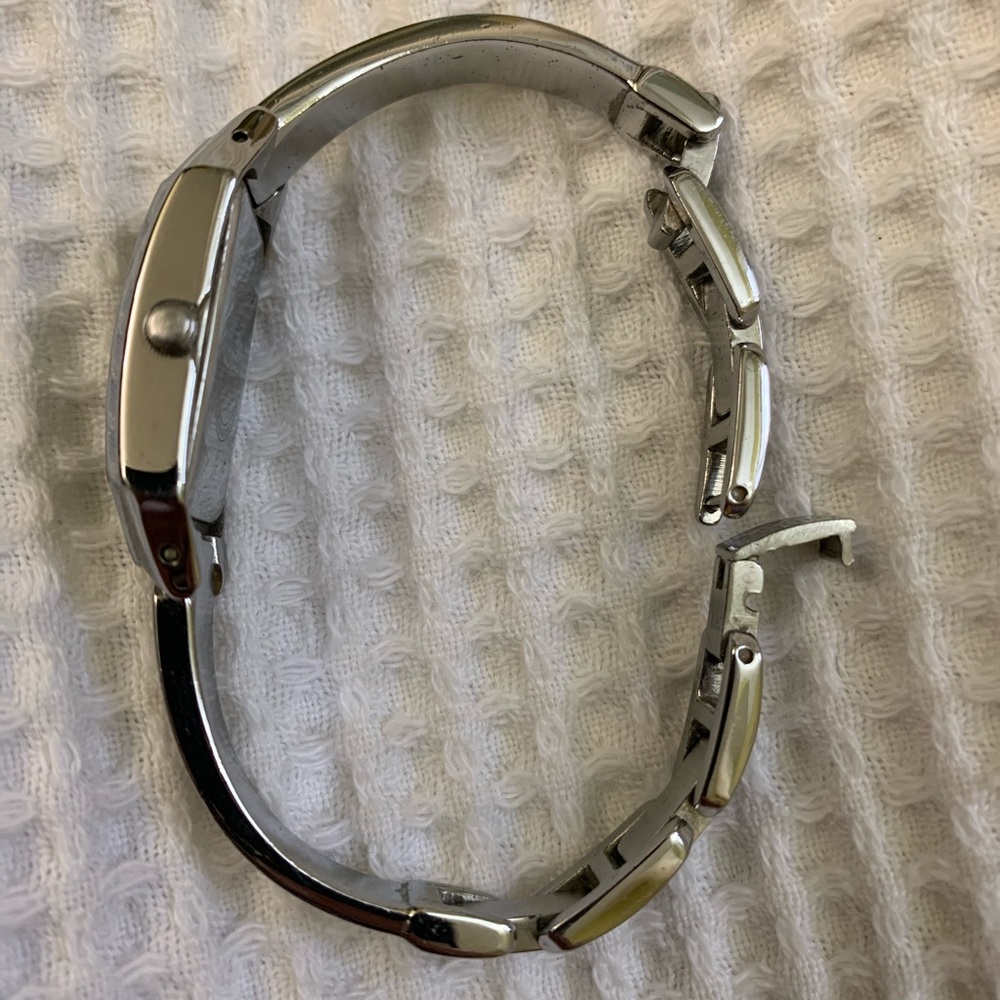 Guess Watch - Picture 3 of 4
